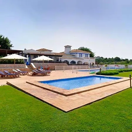 Vila Sleeps 14 Pool Air Con Wifi *